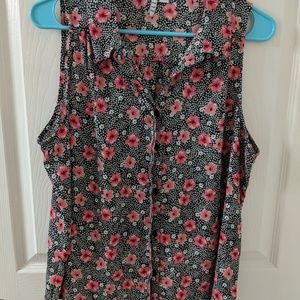 Sleeveless floral top